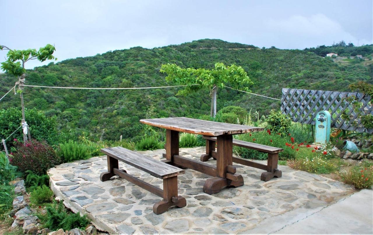 Hill's Barbacane * Potamos (Kythira)
